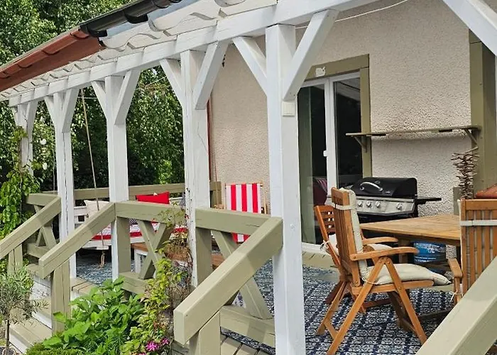 Semesterbostad On The Hill Kielno