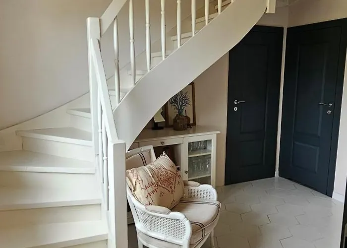 On The Hill Semesterbostad Kielno